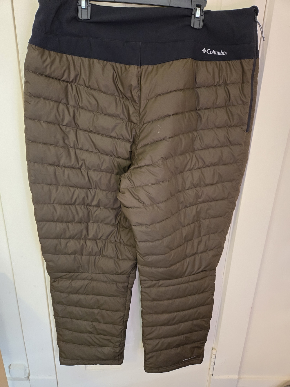 Columbia Olive Green and Black Quilted Puffer Pants - Picture 5 of 7